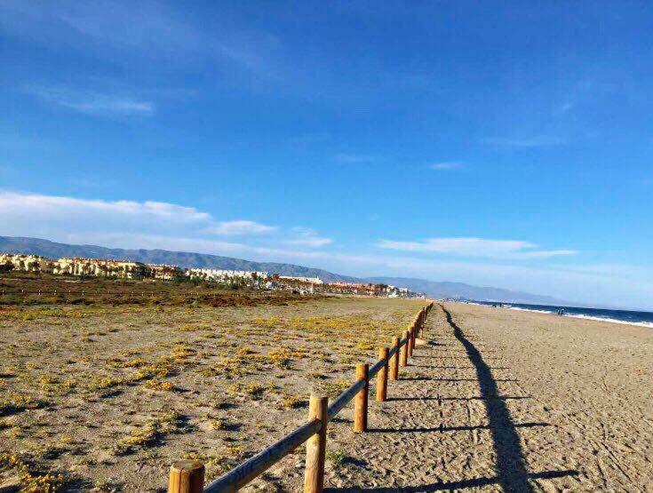Apartamento Lujo, Primera Linea Playa, Garaje, Wifi, Piscina Climatizada 로쿠타스드마르 외부 사진